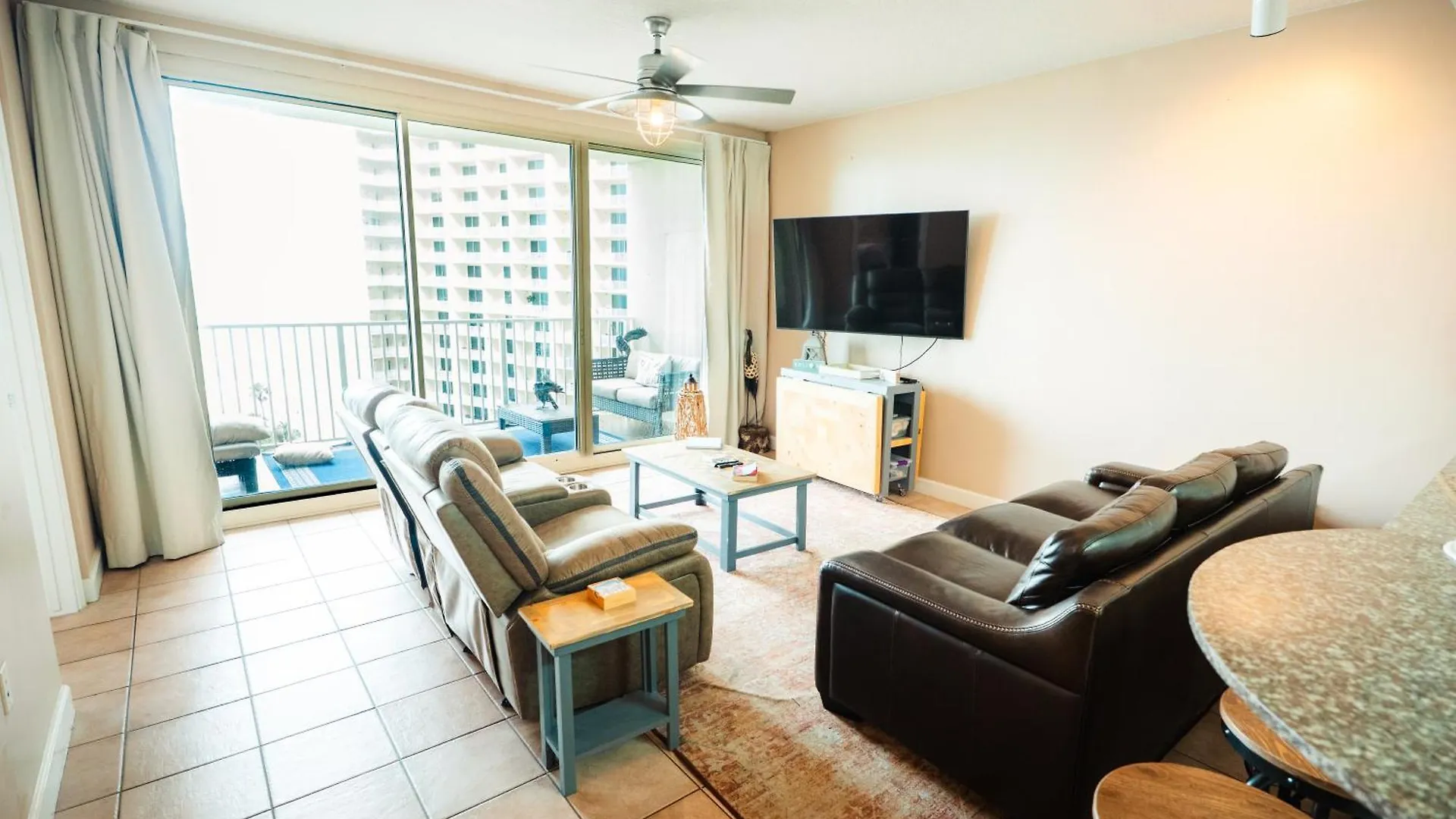 Beach Condo At The Shores Of Panama Condos - Unit 918 미국