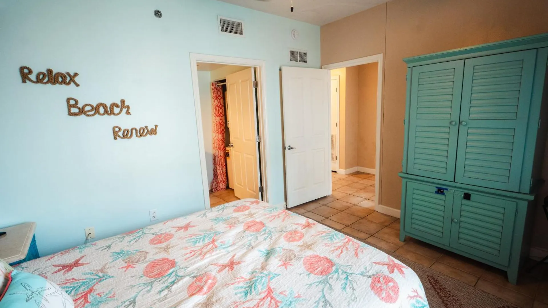 Beach Condo At The Shores Of Panama Condos - Unit 918 아파트호텔